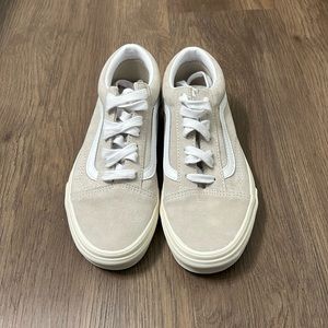 Vans Women's Cream Sneakers